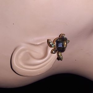 Betsey Johnson ☆Black Light Glowing☆ Turtle Earrings